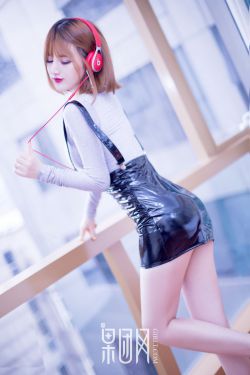 少妇扒开粉嫩小泬视频